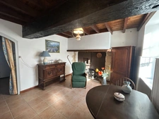 Maison de 75 m2 avec garage  et jardin. 