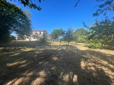 Maison avec garage et atelier sur 1900m2 de terrain