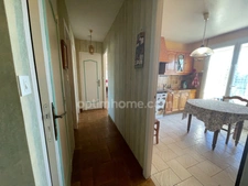 Maison sur sous-sol complet avec 3 chambres  sur jardin clos de 439 m2