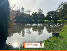 Terrain de loisirs de 16 960,00 m² Proche de BESSINES SUR GARTEMPE (87) avec petit étang.