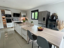 Maison individuelle de 3 chambres sur jardin de 716 m2