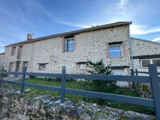 Maison  individuelle avec 5 chambres et jardin