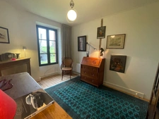 maison  de charme- granges attenantes et 3000 m2 de terrain