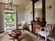 Trés belle maison  de 12 pièces sur 26925 m2 de terrain 
