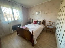 Maison sur sous-sol complet avec 3 chambres  sur jardin clos de 439 m2