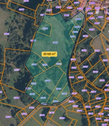 Propriété à vendre 10 pièces 400m2 habitable sur 3,5 hectares de terrain,  piscine et dépendances.