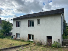 Maison à vendre sur sous-sol complet avec terrain de 954m2, 3 chambres à  CHATEAUPONSAC (87)