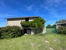 Maison, étang, dépendances, jardin  sur 8853 m2 de parcelle