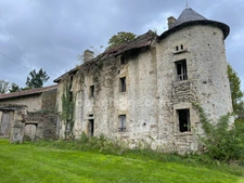 Belle propriété sur un parc d'un hectare. 