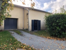  Charmante maison de 126 m2 de  4 chambres avec grange et jardin attenants