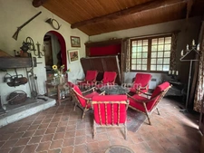 A vendre maison de 75 m2 habitables sur 2500 m2 de terrain avec puits  