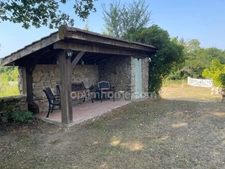 Maison de 107m2 avec double  garage et 3663 m2 de terrain 