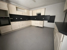 MAISON 210 M2 AVEC POSSIBILITÉ LOCAL COMMERCIAL