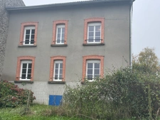 Maison à vendre 6 pièces - dépendances et jardin 