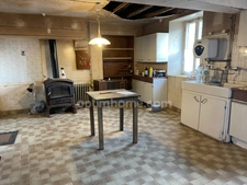 Maison en pierre- grange -terrain 4274 m2  SAINT PRIEST LA FEUILLE (23)