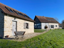 Propriété d'exception sur 1 hectare de terrain 
