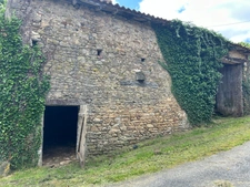 Corps de ferme à rénover avec terrain de 1203 m2