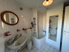 Propriété à vendre 10 pièces 400m2 habitable sur 3,5 hectares de terrain,  piscine et dépendances.