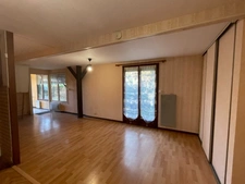 Maison mobil-home sur un terrain de 4256 m2