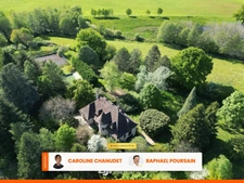 Maison à vendre 5 chambres dans parc avec tennis et piscine 