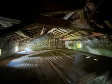 Corps de ferme à rénover avec terrain de 1203 m2