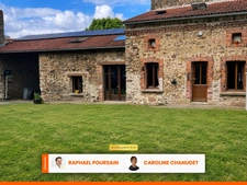 Corps de fermé rénové 170m2 avec deux granges -1370 m2 de terrain 