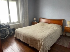 Belle maison individuelle de village de 115 m2 avec jardin et double garage.