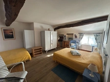 Maison de 75 m2 avec garage  et jardin. 