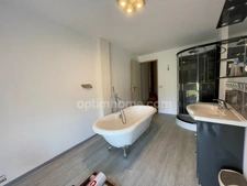 Maison  individuelle avec 5 chambres et jardin