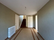 Maison sur sous sol complet de 126m2 habitable très lumineuse avec grand jardin et dépendance