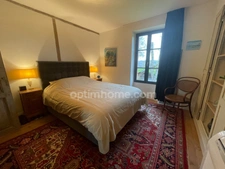 maison  de charme- granges attenantes et 3000 m2 de terrain