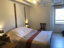  Charmante maison de 126 m2 de  4 chambres avec grange et jardin attenants