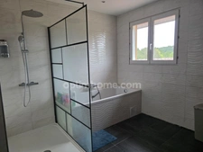 Maison familiale 220 m² – DPE B – Piscine – Grand garage – Plus de 6 300 m² de terrain – Le Fleix