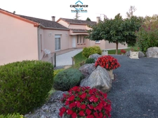 Property for sale, 6 rooms, PENNE D'AGENAIS (47). House of 175m2 of living space + basement on 5245m2 of land.