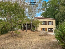 Maison à vendre 6 pièces SAINT GEORGES (47) Maison de 120m2 sur terrain clos de 3320m2