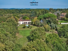 Propriete à vendre 9 pièces MONTAYRAL (47) 190m2 habitables sur terrain de 6689m2 avec piscine