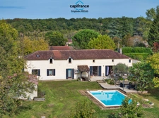 Property for sale 9 rooms MONTAYRAL (47) 190m2 living space on land of 6689m2 with swimming pool