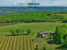 Dpt Lot (46), à vendre MAUROUX maison P8 de 210 m² - Terrain de 2 400 m² - Plain pied