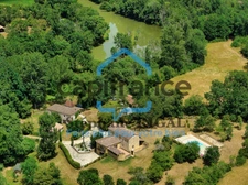 Propriete à vendre 6 pièces PAULHIAC (47) propriété de 265m2 comprenant maison, moulin et dépendances