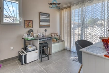 House for sale, 5 rooms, SAINT SYLVESTRE SUR LOT (47). House with 101 m2 of living space on enclosed land of 751 m2.