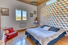 Maison en pierre à vendre 6 pièces FUMEL (47) de 120m2 environ avec piscine et garage.