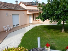 Property for sale, 6 rooms, PENNE D'AGENAIS (47). House of 175m2 of living space + basement on 5245m2 of land.