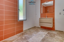 Maison à vendre 5 pièces PUY L'EVEQUE (46) Maison de 120m2 sur terrain de 4218m2