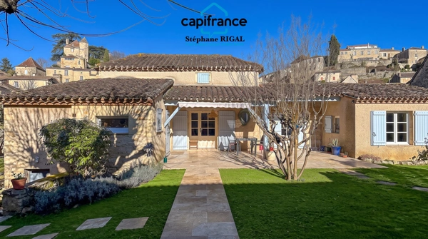 Maison à vendre 7 pièces PUY L'EVEQUE (46) Maison  + maison d'amis + grange sur terrain de 953m2