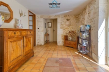 Property for sale in MONTAYRAL (47) with 10 rooms, 255m2 of living space, and 1.6 hectares of land.
