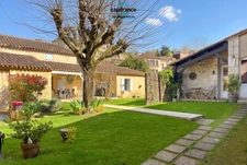 House for sale 7 rooms PUY L'EVEQUE (46) House + guest house + barn on land of 953m2