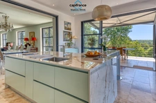 Propriete à vendre 10 pièces proche de VILLEREAL (47) de 500m2 habitables et de 3,85 ha de terrain