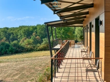 Propriete à vendre 10 pièces proche de VILLEREAL (47) de 500m2 habitables et de 3,85 ha de terrain