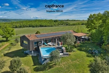 Lot (46) department, for sale in Mauroux: 8-room house of 210 m² - 2,400 m² plot - Single storey