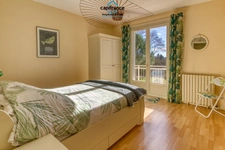 House for sale in MONTAYRAL (47), 8 rooms, 185 m2 on a plot of 3642 m2